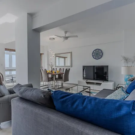 Sea Dunes - 3 Bedroom With Sea View Lägenhet *