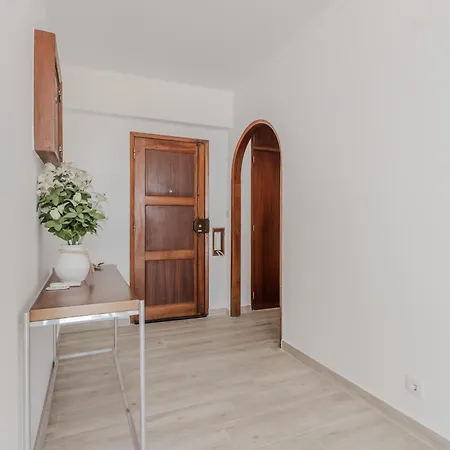 Sea Dunes - 3 Bedroom With Sea View Lägenhet