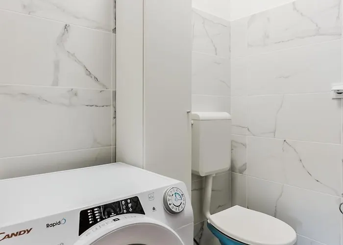 Апартаменты Sea Dunes - 3 Bedroom With Sea View