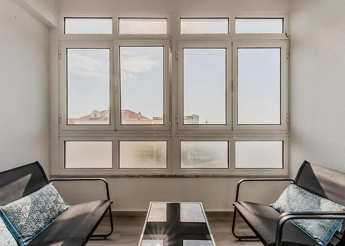 Sea Dunes - 3 Bedroom With Sea View